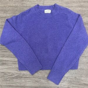 Universal Thread Lavender Crew Neck Cropped Sweater Women’s MEDIUM